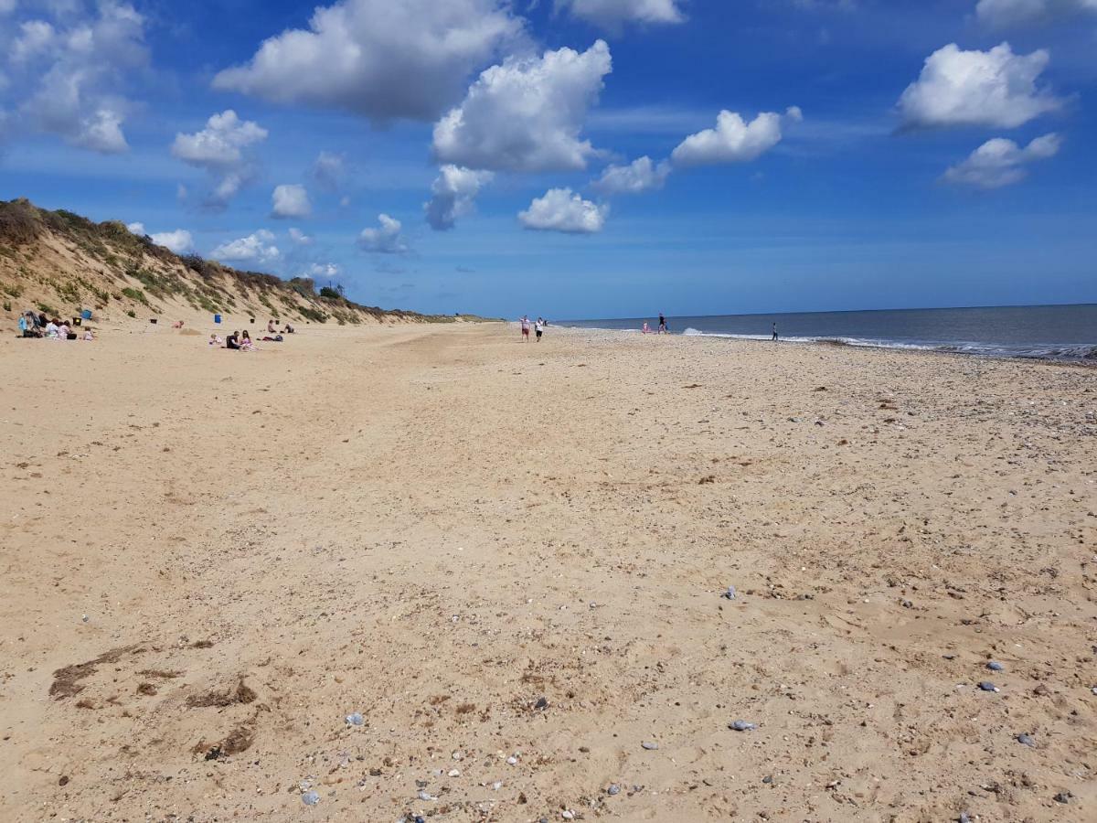 218 - 2 Bed Chalet, Belle Aire, Beach Road, Hemsby, Nr29 Екстериор снимка